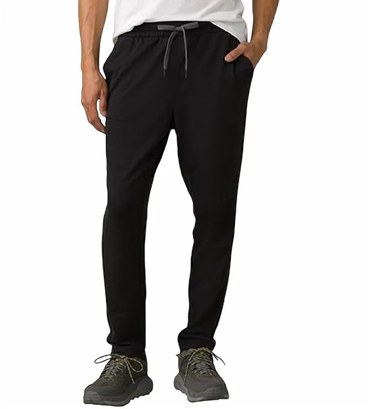 Altitude Tracker Pant In Black