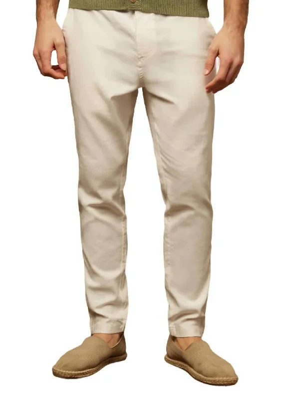 Stretch Linen Traveler Pant In White