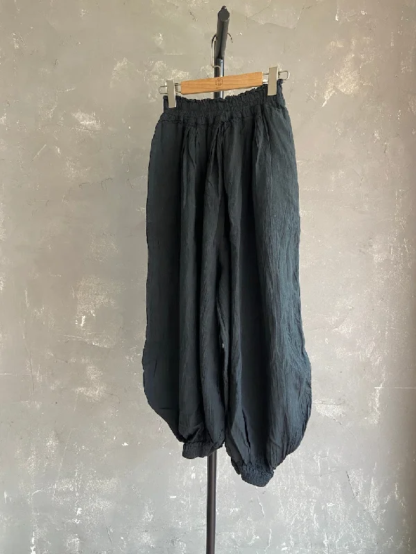 Hand-dyed Lantern Pants in Black